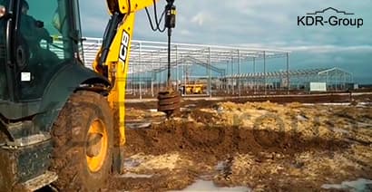 Аренда экскаватора погрузчика JCB 3CX SUPER с буром