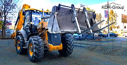 Аренда экскаватора погрузчика JCB 3CX SUPER с вилами