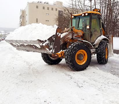 Уборка снега