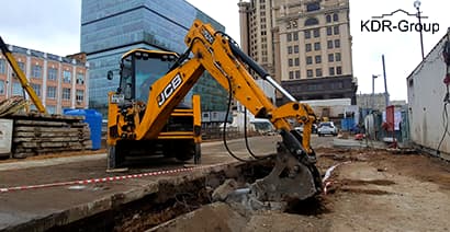 Аренда экскаватора погрузчика JCB 3CX SUPER с гидромолотом