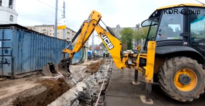 Аренда экскаватора погрузчика JCB 3CX SUPER с гидромолотом